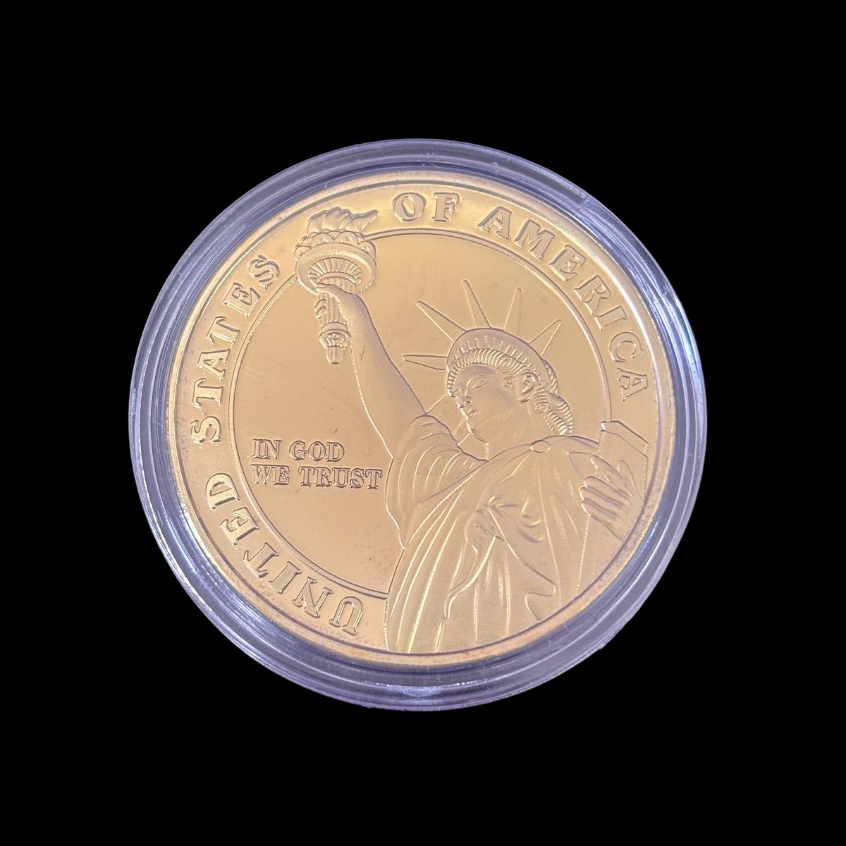 IN GOD WE TRUST LIBERTY MEDAL OF HONOR Challenge Coin 1